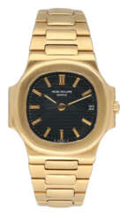 PATEK PHILIPPE Nautilus