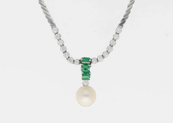 Perlen-Smaragd-Diamant-Collier - фото 2