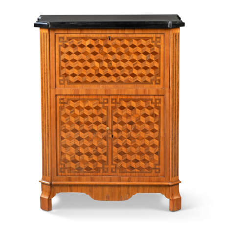 A LATE LOUIS XV KINGWOOD, TULIPWOOD, AMARANTH, AND SYCAMORE PARQUETRY PETIT SECRETAIRE A ABATTANT - Foto 2