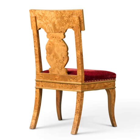 A SET OF FOURTEEN BURR-BIRCH AND PARCEL-GILT DINING-CHAIRS - photo 3