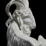 A MEISSEN PORCELAIN LARGE WHITE MODEL OF A BILLY GOAT - фото 5