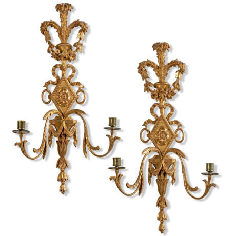 A PAIR OF ENGLISH GILTWOOD TWO-BRANCH WALL-LIGHTS - photo 1