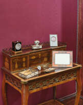 BONHEUR DU JOUR D'EPOQUE TRANSITION