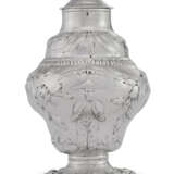 A PAIR OF GEORGE III SILVER TEA CADDIES AND A SUGAR BOWL AND COVER - photo 2