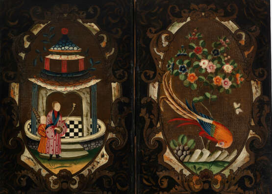 AN ANGLO-DUTCH PAINTED LEATHER FOUR-PANEL SCREEN - photo 2