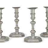 A SET OF FOUR QUEEN ANNE SILVER CANDLESTICKS - фото 2