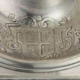 A SET OF FOUR QUEEN ANNE SILVER CANDLESTICKS - photo 3
