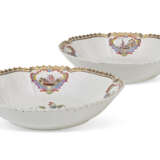 A PAIR OF MEISSEN PORCELAIN SHALLOW BOWLS FROM THE TSARINA ELIZABETH I OF RUSSIA SERVICE - фото 2