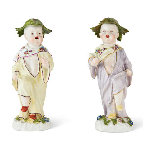A PAIR OF MEISSEN PORCELAIN FIGURES OF MARCHING BOYS - фото 2