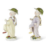 A PAIR OF MEISSEN PORCELAIN FIGURES OF MARCHING BOYS - photo 3