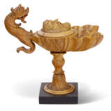 A GROUP OF FIVE ITALIAN MARBLE TABLE ARTICLES - Foto 13