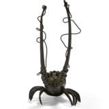 A GROUP OF FOUR BRONZE MODELS OF CRUSTACEANS - фото 14