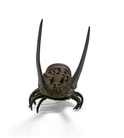 A GROUP OF FOUR BRONZE MODELS OF CRUSTACEANS - фото 19