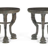 A PAIR OF ITALIAN PATINATED BRONZE LOW TABLES - фото 5