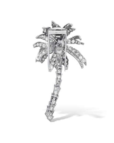 MID-20TH CENTURY NATURAL PEARL AND DIAMOND `PALM-TREE` CLIP-BROOCH MOUNTED BY CARTIER - photo 4