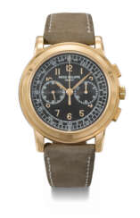 PATEK PHILIPPE. AN EXCEEDINGLY RARE AND HIGHLY ATTRACTIVE 18K PINK GOLD CHRONOGRAPH WRISTWATCH WITH BLACK DIAL