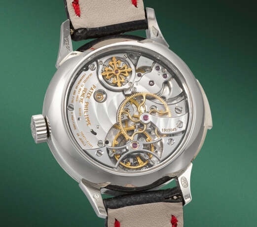 PATEK PHILIPPE. A POSSIBLY UNIQUE AND EXCEPTIONAL PLATINUM MINUTE REPEATING TOURBILLON WRISTWATCH WITH BREGUET NUMERALS AND RED MINUTE TRACK - photo 3