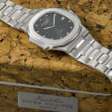 PATEK PHILIPPE. A POSSIBLY UNIQUE STAINLESS STEEL AND DIAMOND-SET AUTOMATIC WRISTWATCH WITH DATE AND BRACELET - photo 3