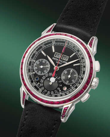 PATEK PHILIPPE. A HIGHLY IMPRESSIVE AND EXTREMELY RARE PLATINUM AND RUBY-SET PERPETUAL CALENDAR CHRONOGRAPH WRISTWATCH WITH MOON PHASES, LEAP YEAR AND DAY/NIGHT INDICATION - photo 2