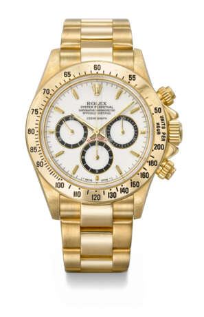 ROLEX. A VERY RARE 18K GOLD AUTOMATIC CHRONOGRAPH WRISTWATCH WITH `PORCELAIN` `FLOATING` COSMOGRAPH DIAL AND BRACELET - фото 1