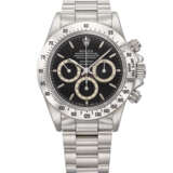 ROLEX. A VERY RARE STAINLESS STEEL CHRONOGRAPH WRISTWATCH WITH `FLOATING` COSMOGRAPH DIAL AND BRACELET - Foto 1