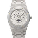 AUDEMARS PIGUET. A VERY RARE STAINLESS STEEL AUTOMATIC PERPETUAL CALENDAR WRISTWATCH WITH MOON PHASES AND BRACELET - photo 1