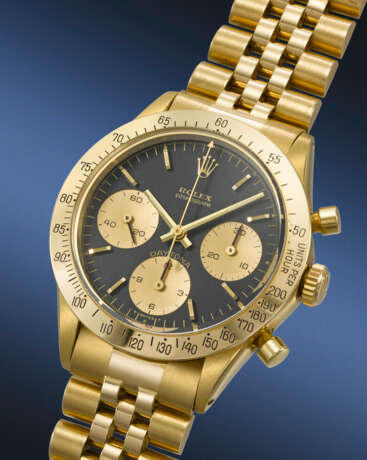 ROLEX. AN EXTREMELY RARE AND SOUGHT-AFTER 18K GOLD CHRONOGRAPH WRISTWATCH WITH BRACELET - Foto 2