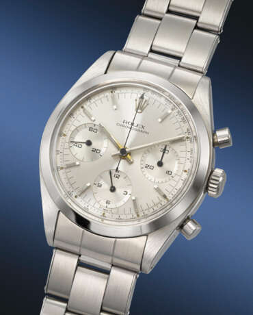 ROLEX. A RARE AND EARLY STAINLESS STEEL CHRONOGRAPH WRISTWATCH WITH BRACELET - фото 2