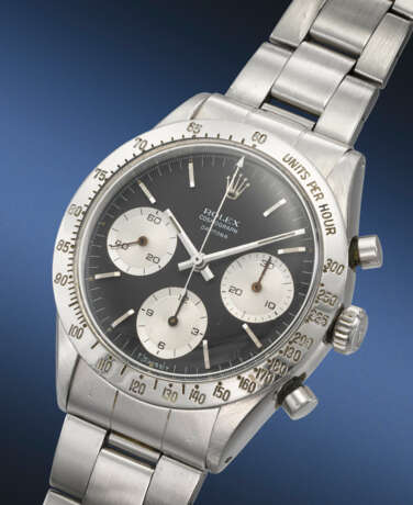 ROLEX. A VERY RARE STAINLESS STEEL CHRONOGRAPH WRISTWATCH WITH SMALL `FLOATING DAYTONA` DIAL AND BRACELET - Foto 2