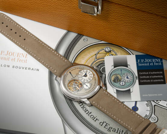 F.P. JOURNE. A RARE AND COVETED PLATINUM TOURBILLON WRISTWATCH WITH POWER RESERVE AND DEAD BEAT SECONDS - photo 3