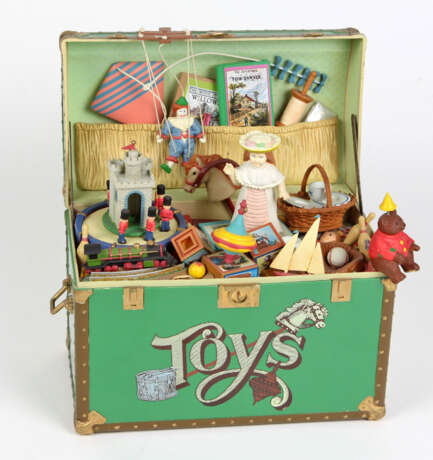 Spielzeugkiste mit Spieluhr - photo 1