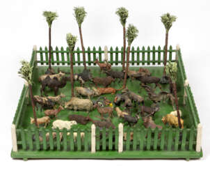 Paradiesgarten mit Massetieren u. Palmen