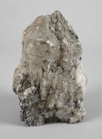 Großer Bergkristall mit Turmalin-Nadeln - Foto 1