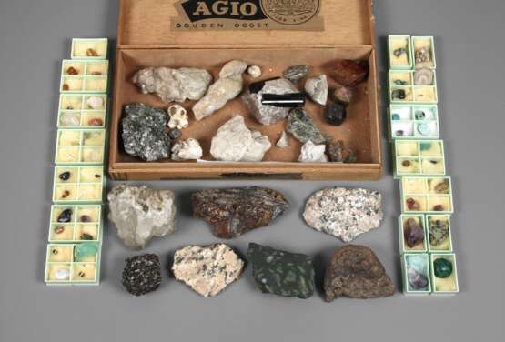 Kleine Mineraliensammlung - Foto 1