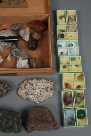 Kleine Mineraliensammlung - фото 3