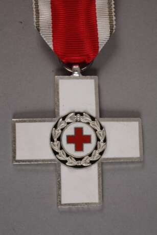 Ehrenzeichen des Deutschen Roten Kreuzes - photo 2