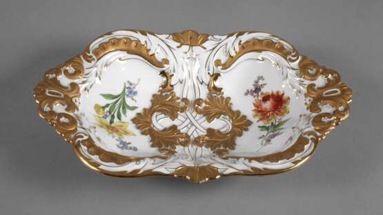 Meissen ovale Prunkschale "Blume 2" - photo 1