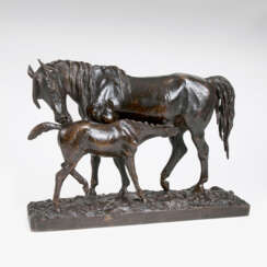 Bronze-Skulpturengruppe 'Stute und ihr Fohlen'. Christophe Fratin