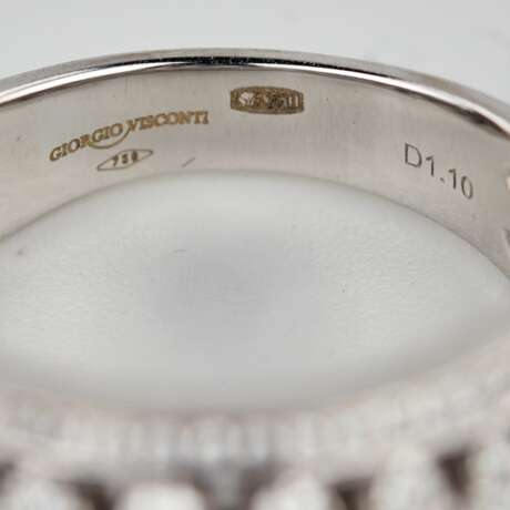 Золотое кольцо с бриллиантами фирмы Giorgio Visconti. - photo 7