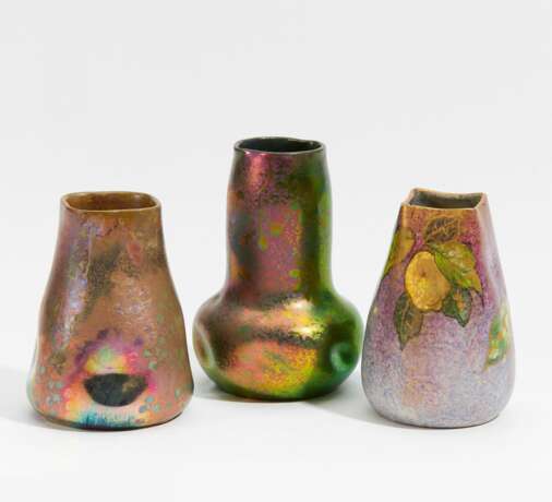 3 kleine Vasen mit irisierendem - photo 1