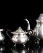 Product catalog. Dreiteiliges Kaffeeservice