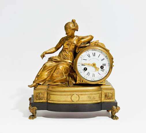 Pendule mit Cleopatra Stil Louis XVI - photo 1