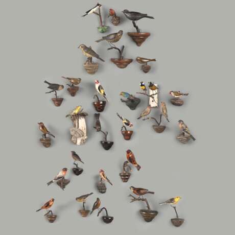 Sammlung von ca. 26 Vogel-Modellen - photo 1