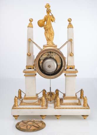 Louis XVI Pendule mit Minerva - Foto 2