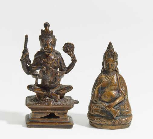Padmasambhava und vierarmige zornvolle Gottheit - Foto 1