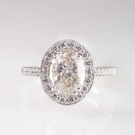 Klassischer Diamant-Brillant-Ring. - фото 1