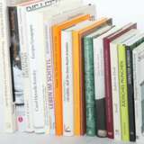 Umfangreiches Konvolut Bücher 17 Bücher zu den The… - Foto 2