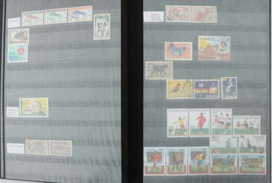 9 Briefmarkenalben gute Afrika-Sammlung; Deutsches… - Foto 4