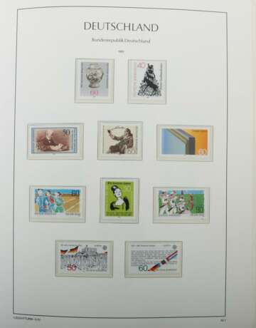 9 Briefmarkenalben gute Afrika-Sammlung; Deutsches… - фото 10