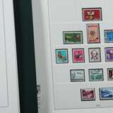 Sehr umfangreiche Briefmarkensammlung best. aus: 2… - Foto 3
